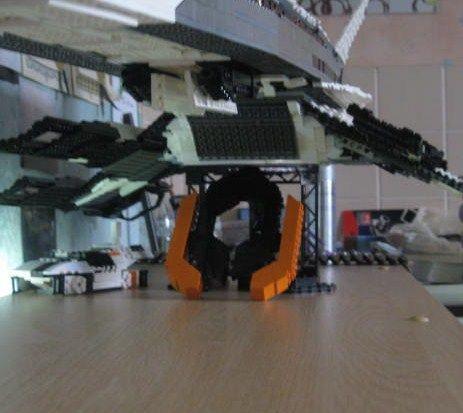 Mass Effect 2 - SSV Normandy SR2 из Lego